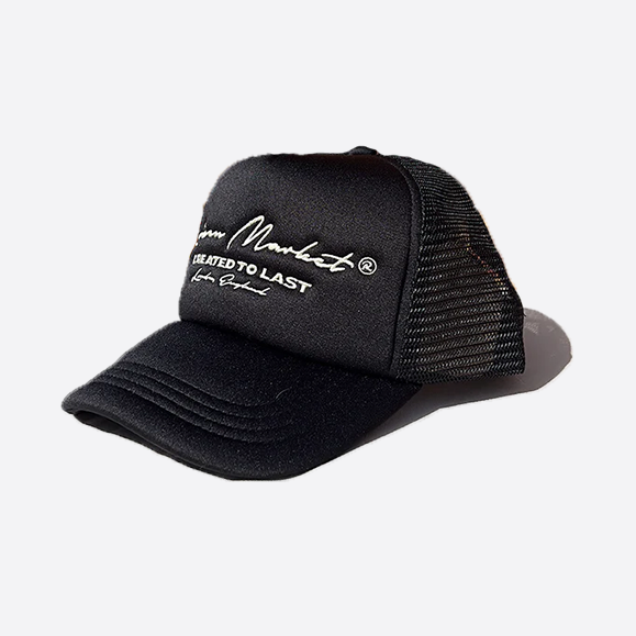 AUTOGRAPH TRUCKER HAT BLACK