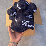 PLAID SCRIPT HAT