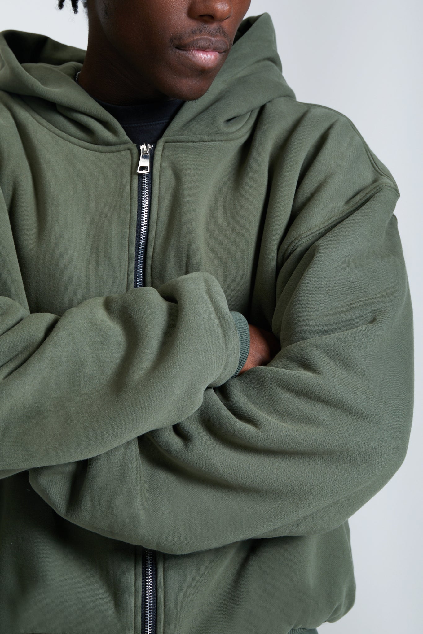 DOUBLE LAYERED ZIP HOODIE MILITARY